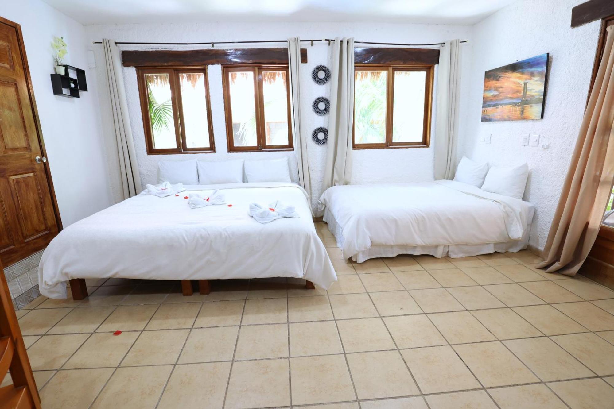 Hotel Bosque Caribe, 5Th Av. Zone بلايا ديل كارمن المظهر الخارجي الصورة